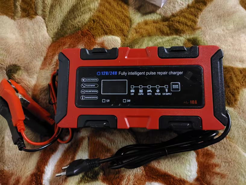 Carregador Inteligente de Bateria para Carros e Motos